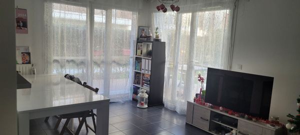 Appartement lumineux avec jardin en moins d'une heure de Paris