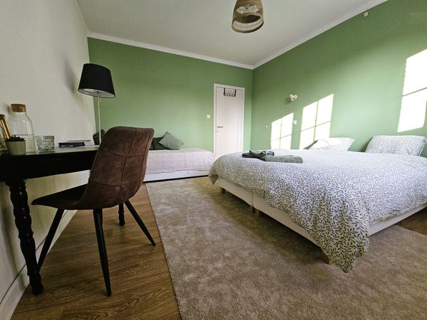 Chambre spacieuse à Charleroi