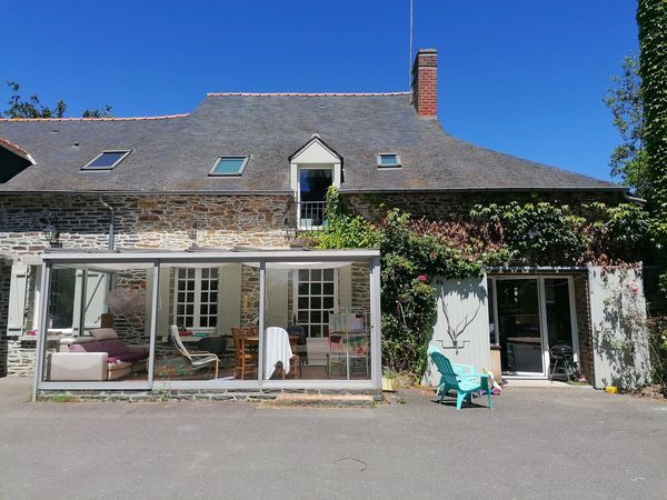 La maison au bord de l'étang