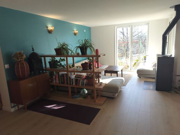 Chambre double dans maison campagne