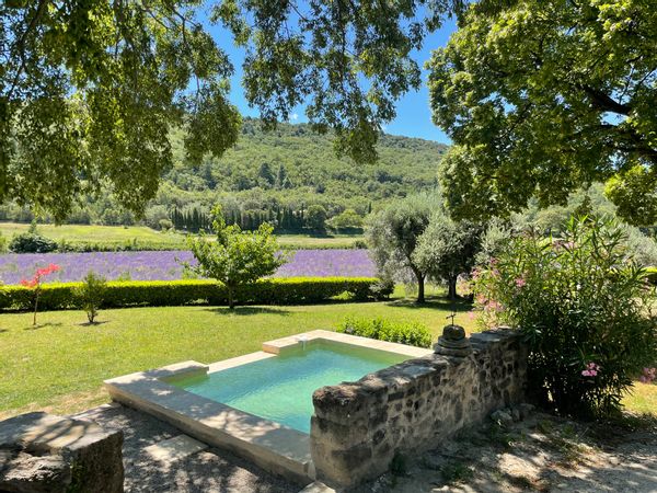 Magnifique mas familial au coeur de la Provence Française / Beautiful family house in Provence