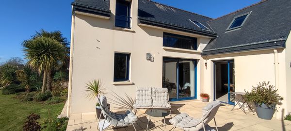 Maison spacieuse avec grand jardin, à 20 minutes des plages, un havre de paix au coeur de la nature !