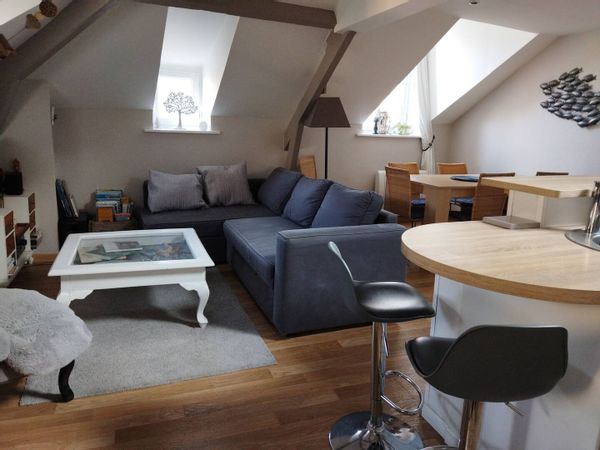 Chaleureux appart de 40m2 pour 5 pers max, au cœur de la cité corsaire, à qq m des plages.
