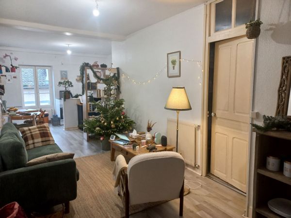 Appartement lumineux et atypique au coeur de Beaune.