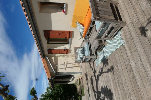 Maison avec vue sur le manoir de Eurre