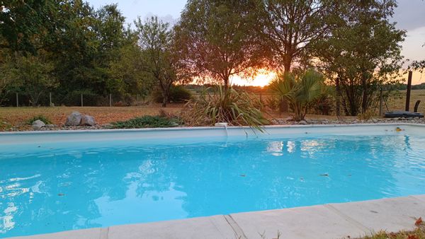 Belle maison de campagne en plein milieu des vignes du frontonnais