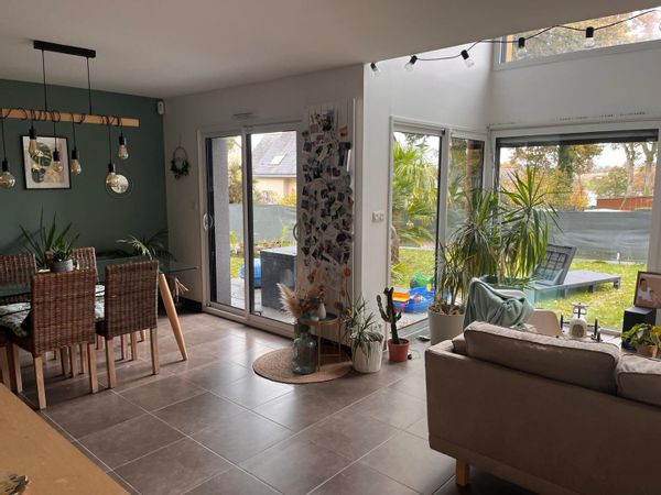 La maison de Thomas,Chloé & leurs enfants