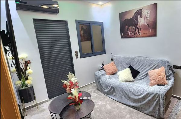 Appartement propre dans une maison indépendante et calme