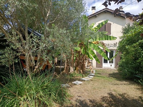 Les deux chambres privées de VERONIQUE