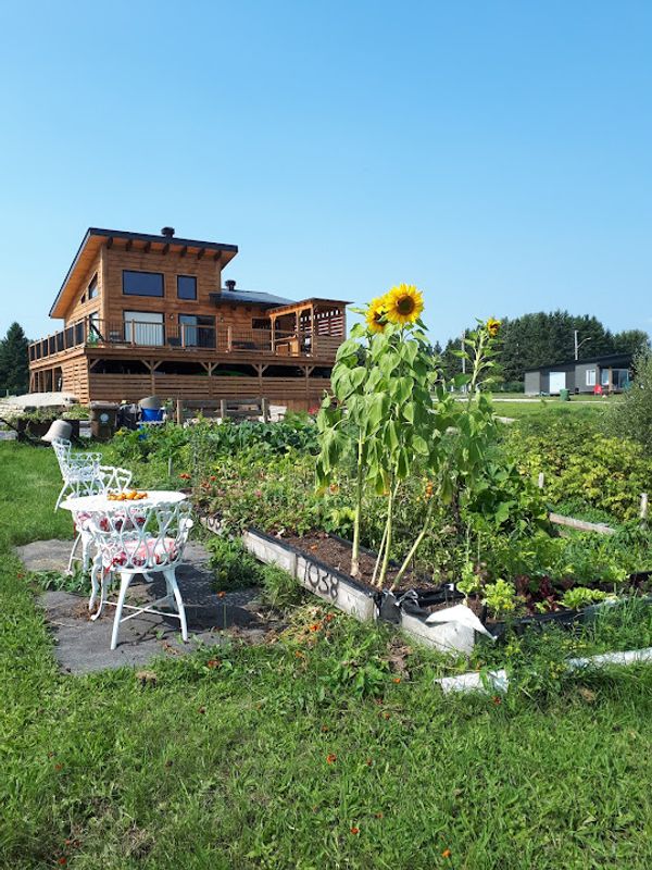 La maison de Joël et Marie Claude!