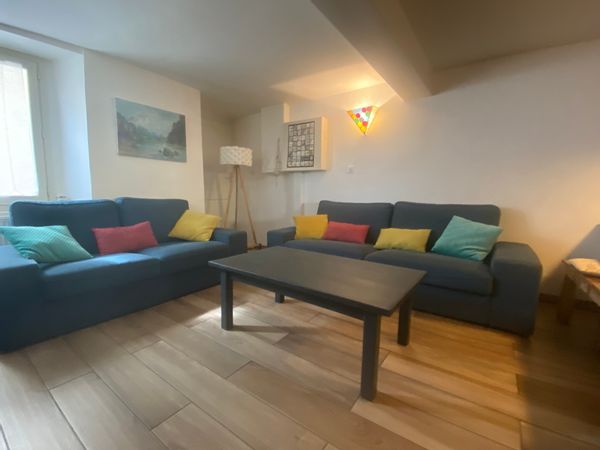 Maison conviviale et confortable dans les Pyrénées Ariégeoises