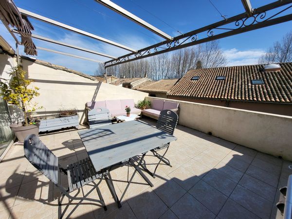 Duplex en terrasse sur les toits de Provence