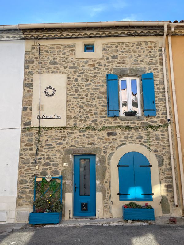 Le Carol’inn en Minervois Maison avec extérieur Max 6 personnes ou (5 + 1 bébé) 34210 Aigues-Vives