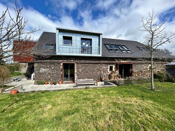 Maison d’architecte entre les plages du Débarquement et la Suisse normande