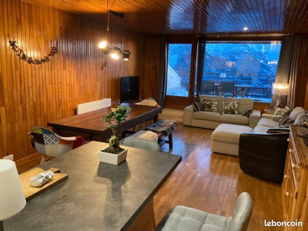 APPARTEMENT A LA MONTAGNE