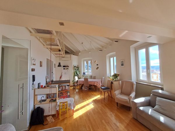 Family paradise with view on the sea and Unity Square