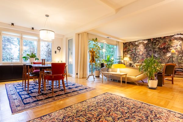 Elégant et spacieux appartement au calme et idéalement situé entre Paris et Versailles