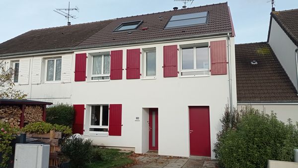 Proche de Caen, une chambre  avec petit déjeuner pour  une rencontre amicale