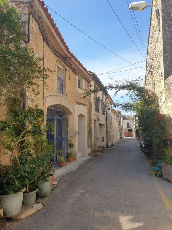 La maison de village de Morgane, Guillaume et Mia