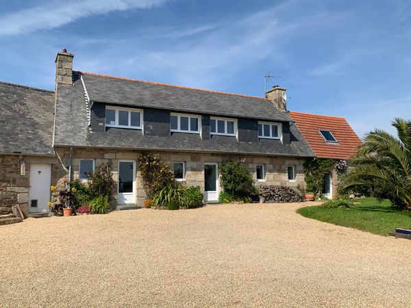 Belle Maison Familiale à 10 min des Plages