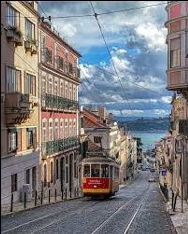 Minimalist appartment in Lapa