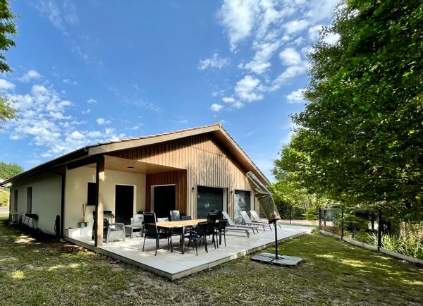 Maison au calme, accès direct lac et forêt (Pas disponible juillet / août)