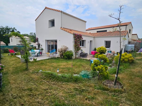 Maison Delphine bord de mer
