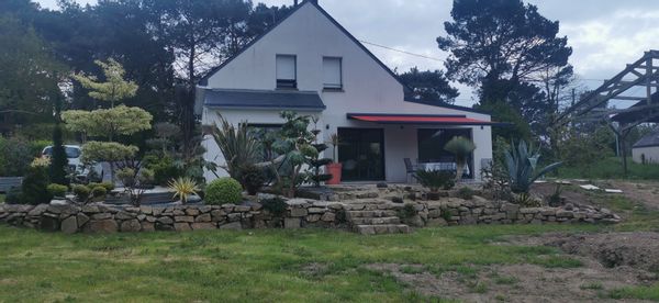 La maison d'Anaïs, David et les filles