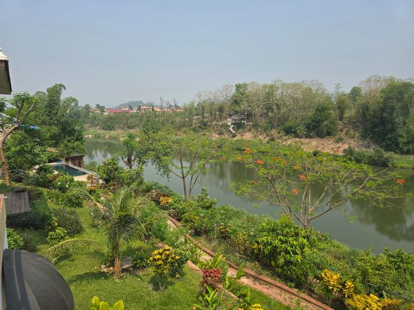 Évasion Tropicale : Votre Havre de Paix à Luang prabang au Zen Résidence Laos”