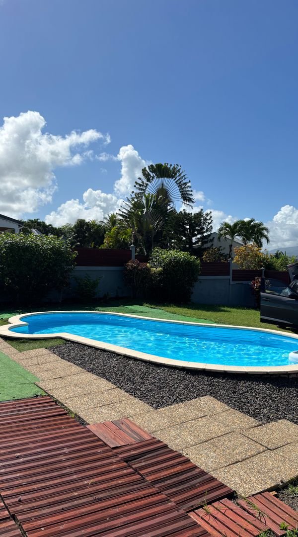Villa avec piscine vue montagnes