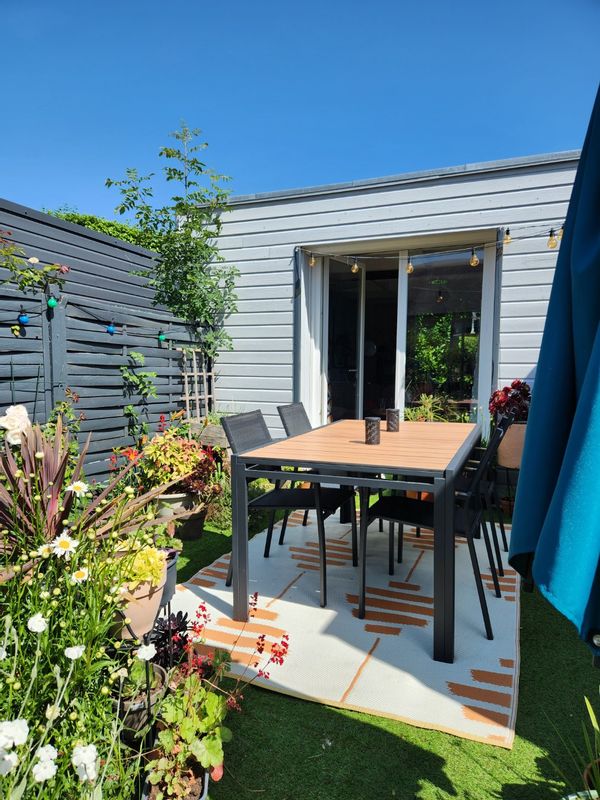 Agréable maison - qui n'est pas au milieu du périphérique, merci la nouvelle carte HomeExchange :(