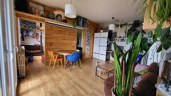 Appartement chaleureux dans maison, vue imprenable & jardin partagé
