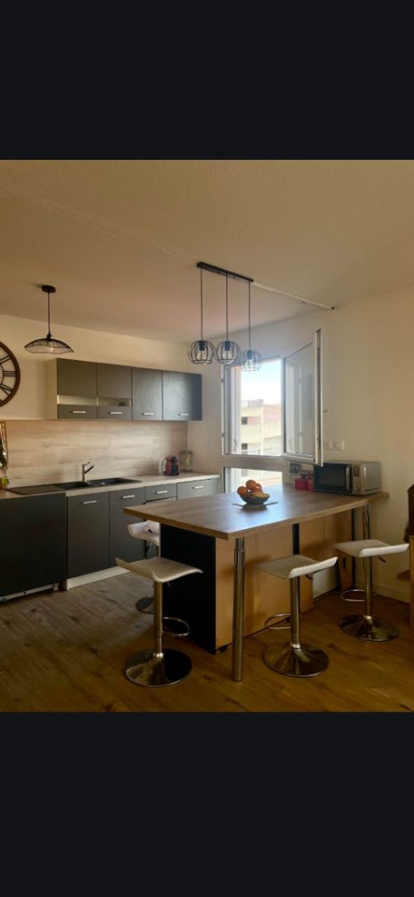 Appartement plein centre de Colomiers très lumineux.