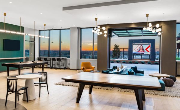 Cozy Alexandria Apartment near D.C. & Old Town