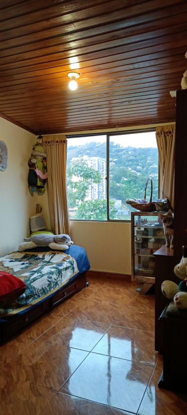 La chambre privée de Reina Dayhana
