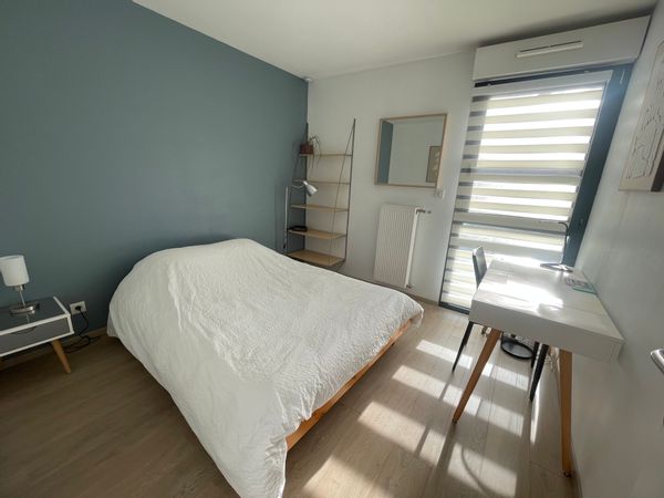 Chambre chez l'habitant au calme, proximité centre ville de Lille par le tramway ou en VLille