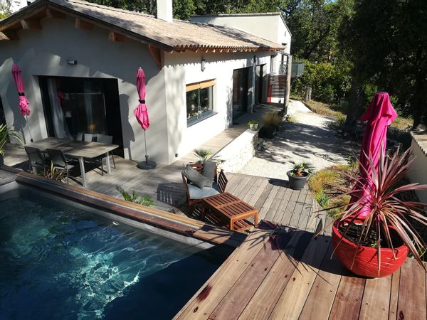 Maison en Provence dans les pins