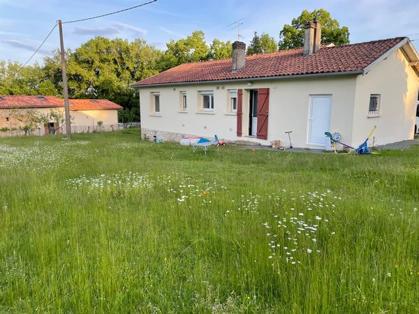 Maison plein pied avec vue nature à 2 pas de Périgueux