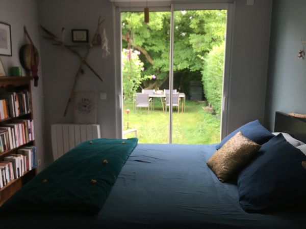 Chambre sur jardin chez Ema - calme confort convivialité à 10mn de Lille centre