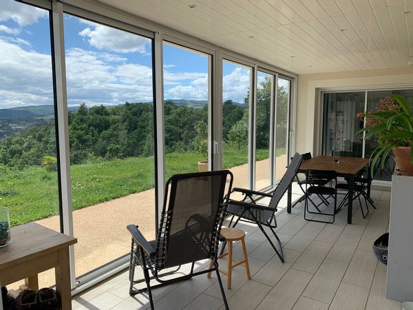 La maison avec vue panoramique Calme absolu Disponible contre GP du 19 au 24 juillet