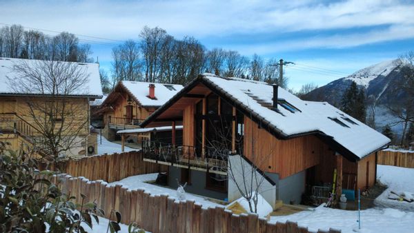 Le chalet de Vanessa, Oisìn, Moïra, Amaïa & Cuzco
