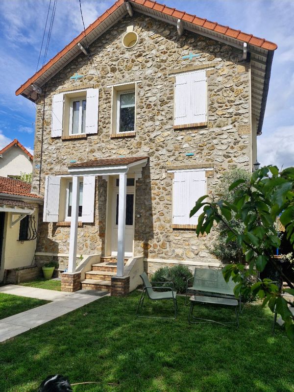 Maison familiale proche de Paris