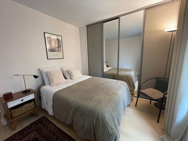 Cosy private room - shared apartment