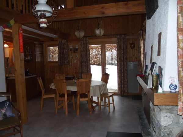 La maison de Corinne non disponible  pendant les vacances scolaires françaises