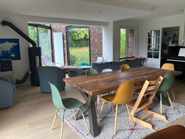 Grande maison familiale 4 chambres – Jardin