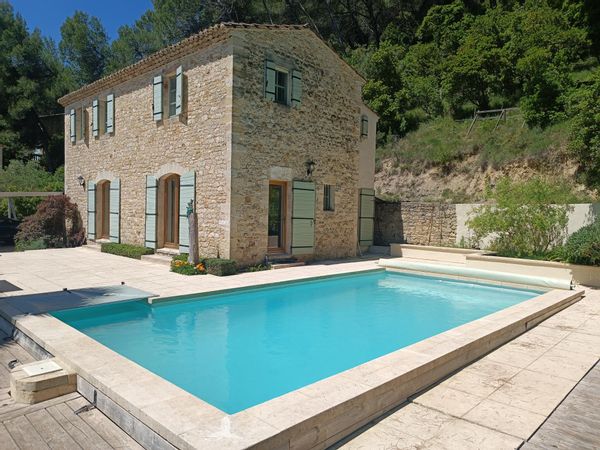 Maison authentique et calme avec une belle vue en Occitanie