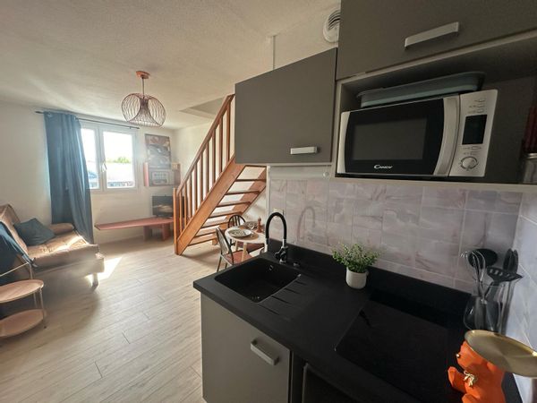 DUPLEX pour 2/3 personnes à Gieres proche du campus de Grenoble  et du tram.Super équipé