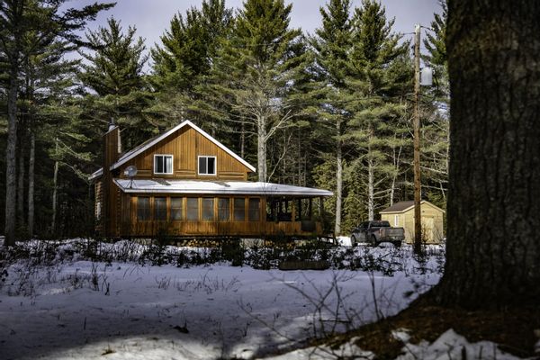 Chambre confortable au Chalet Le Louisiane – Petit déjeuner inclus