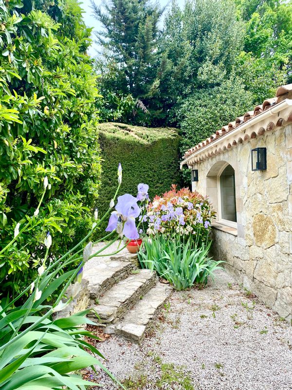 La maison provençale de Margaux, Vincent et Romane