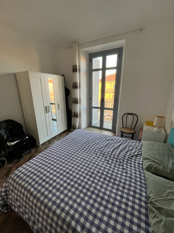 2 rooms flat in Torino, 20 min walk from the Mole and Piazza Castello